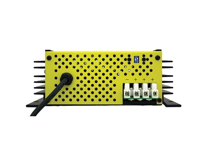 Samlex SEC-1230UL 12V Battery Charger 4 Samlex SEC-1230UL 12V Battery Charger - Image 2