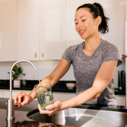 Acuva Arrow 5 UV-LED Water Purifier With Smart Faucet -camping shop Faucet home pour jpg