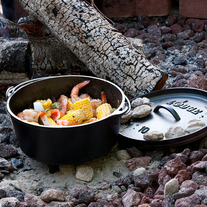 Lodge - 10 Inch / 5 Quart Deep Camp Dutch Oven 4 Lodge - 10 Inch / 5 Quart Deep Camp Dutch Oven - Image 2